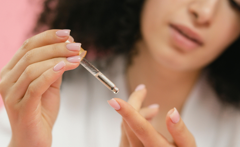 My Experience With Auravedic Kumkumadi Oil