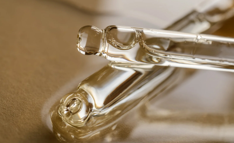 Pilgrim VS Deconstruct_ What Are The Similarities Between These Two Skin Brightening Serums_